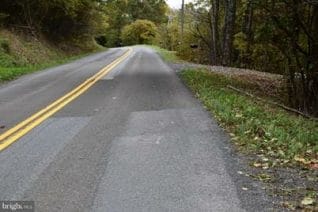 Dangerous road in Warren County VA